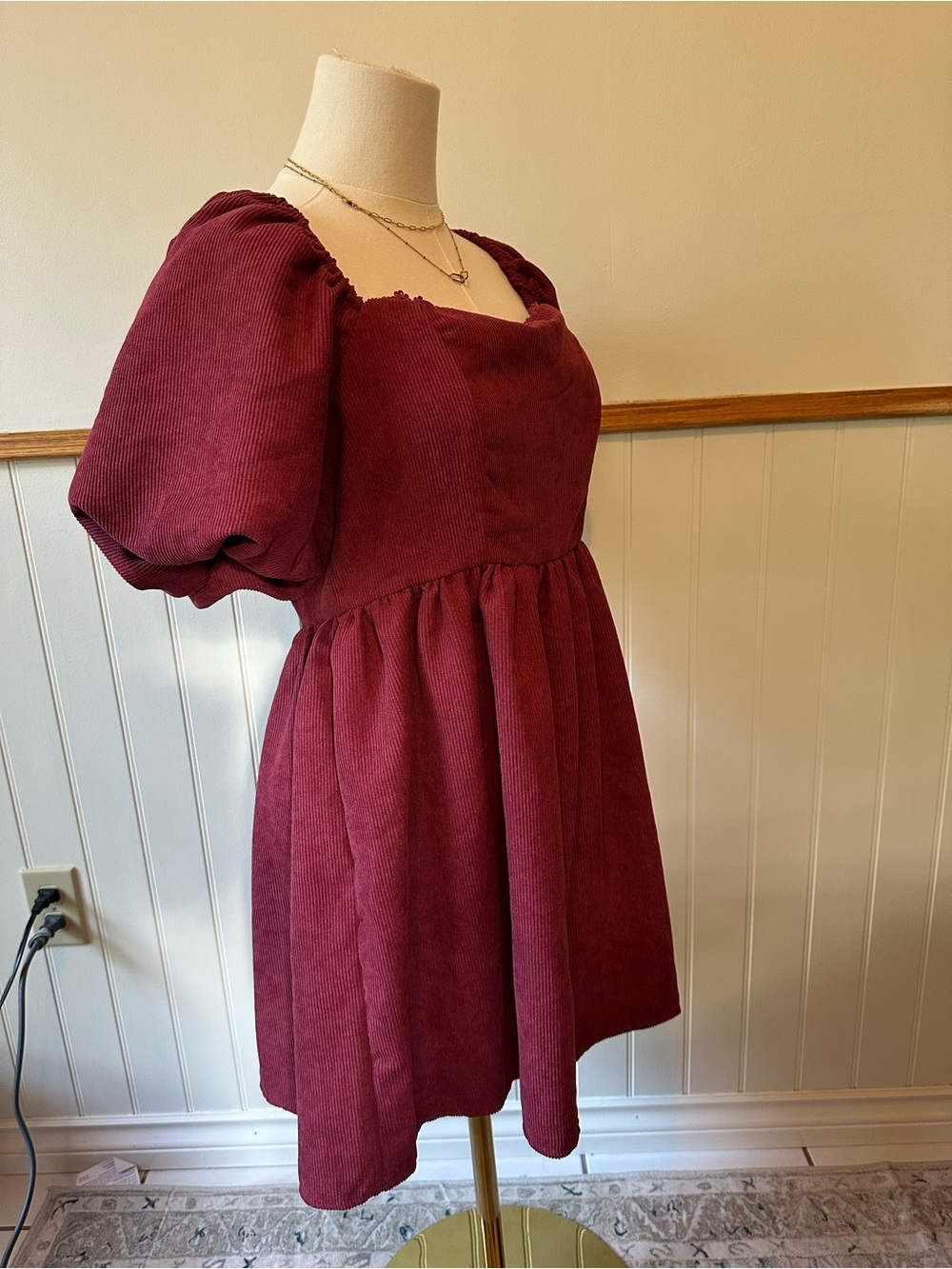 Square Neck Puff Sleeve Mini Dress in Wine - Picture 6 of 7